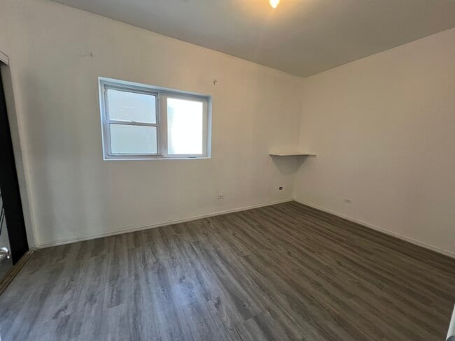 5309 30th Pl Unit 1