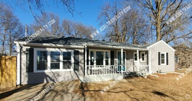 Building Photo - Remodeled Independence Ranch Home-Availabl...