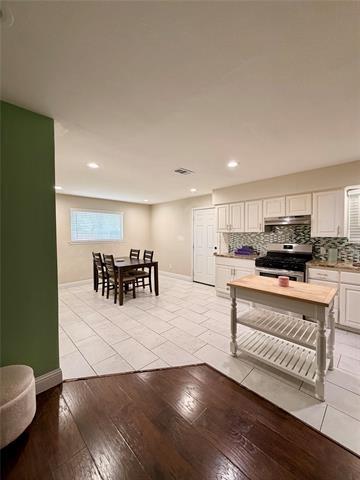 Photo - 9605 Kittyhawk Ln