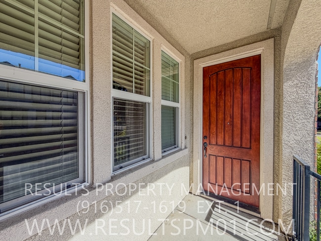 Photo - Upgraded 3 Bed 2 Bath PLUS Bonus Room
