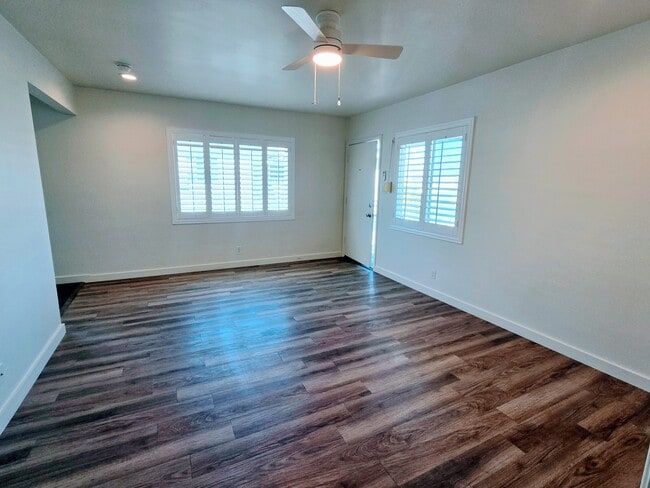 Building Photo - 17329 Denker Ave Unit D