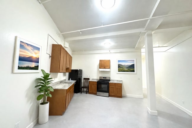 Photo - Chapman Unit A