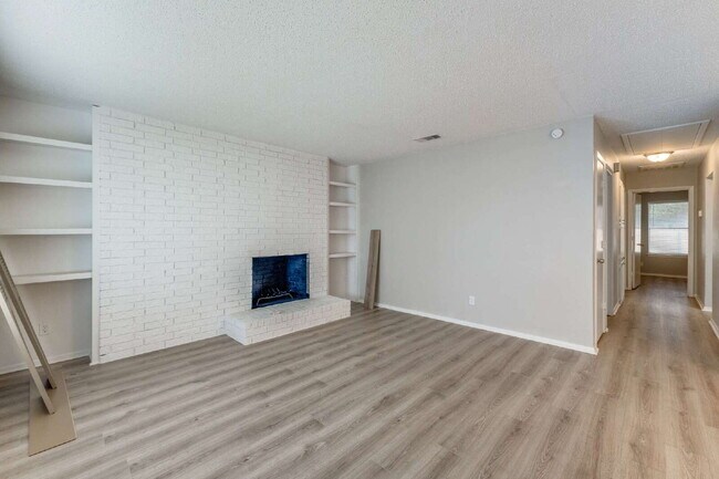 Photo - Updated 2 Bed, 2 Bath Home in Desirable Location