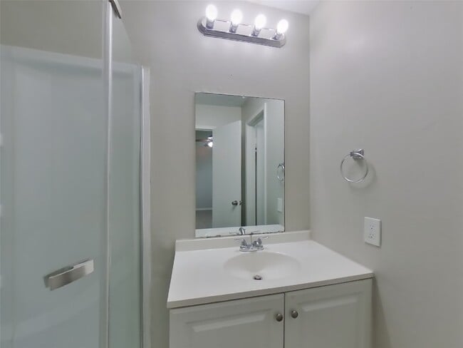 Photo - 16307 Bird Dog Ct