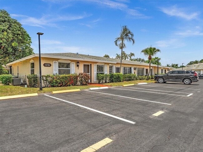 Photo - 13785 Flora Pl