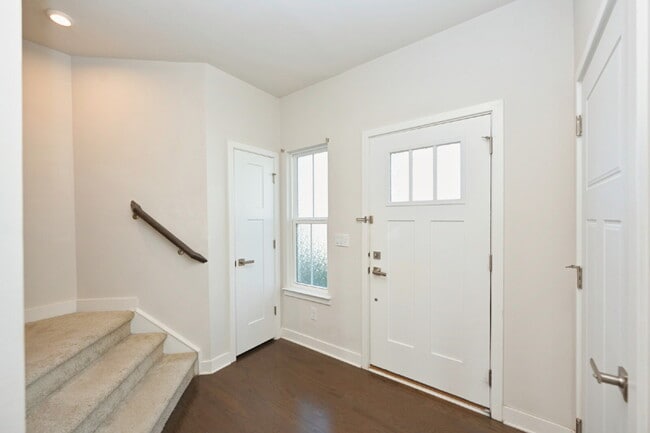 Photo - Rent to Own Option - Beautiful, like new 3BR/2.5BA townhouse in Goodlettsville