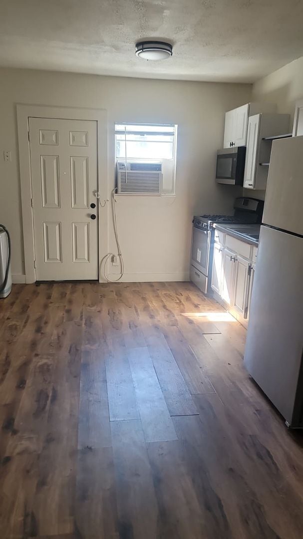 Photo - Beautiful Condo for Rent in San Antonio (7... Unidad 302 HOLLENBECK AVE  2