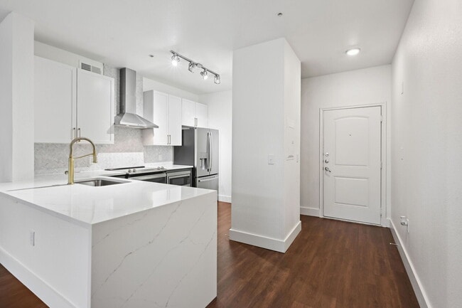 Photo - Dorian and Encore