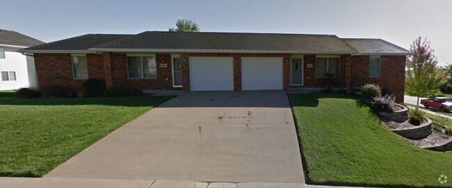 Building Photo - Sunnyslope Dr Rental