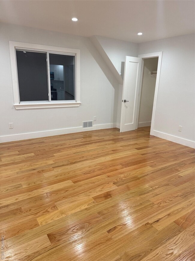 Photo - 120-60 200th St Unit 2