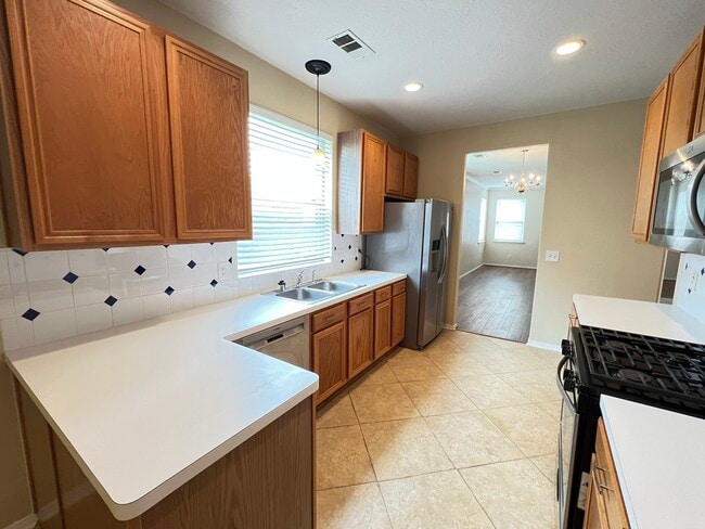 Photo - 2910 Blue Dawn Dr