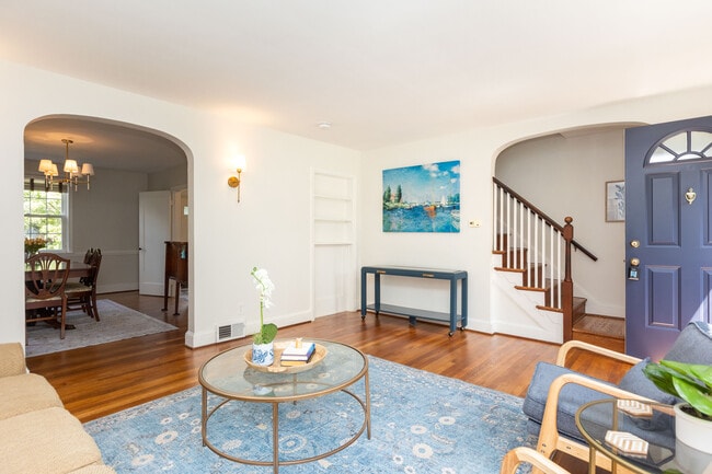 Photo - 138 Murdock Rd