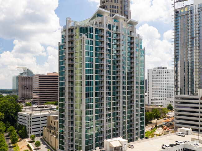 SkyHouse Buckhead