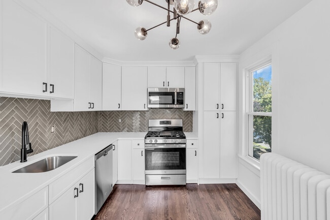 Photo - 298 Liberty St