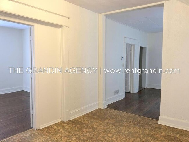 Photo - 1220 Dale Ave SE