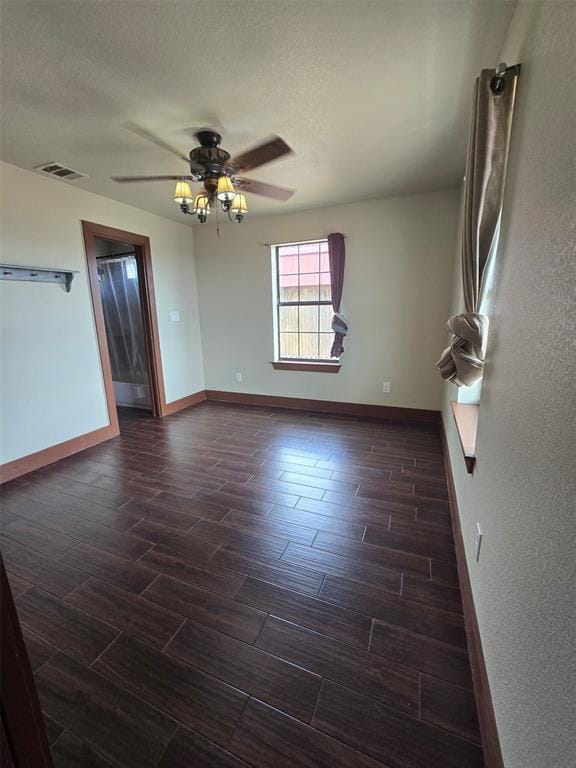 Photo - 143 Spring Hollow Trail