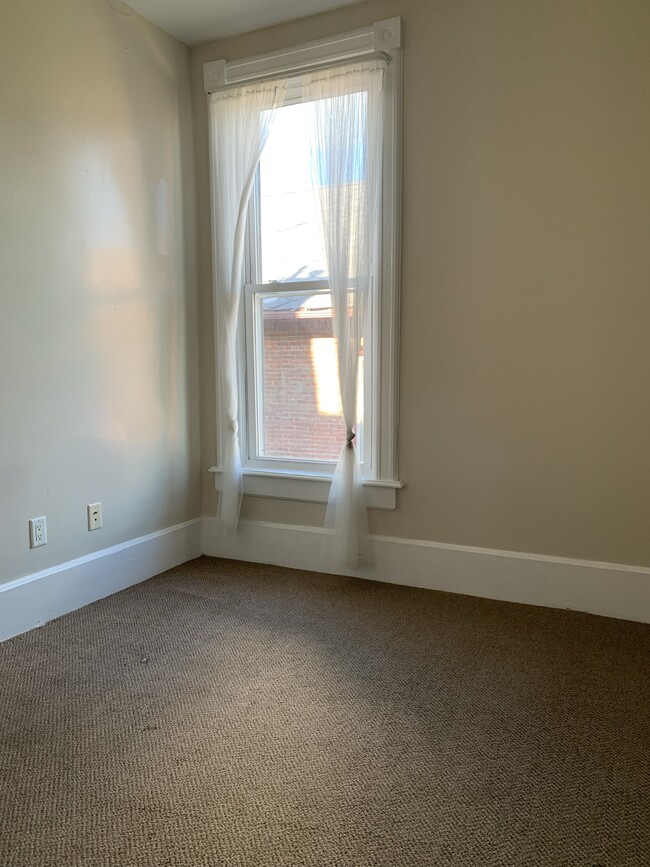 Photo - 422 Loras Blvd Unit 422/5