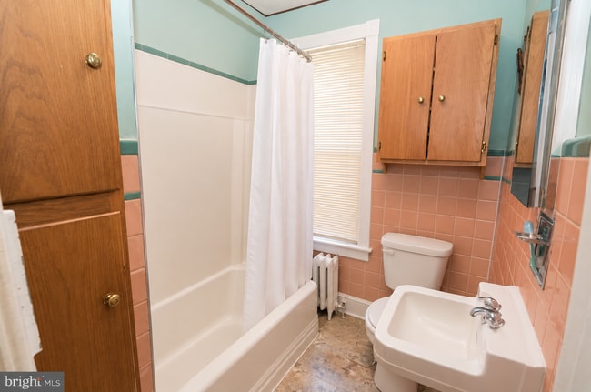 Bathroom - Unit 2