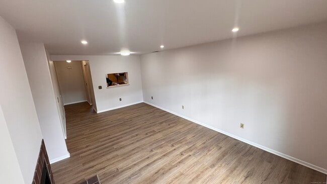 Photo - 25 Janet Cir Unit F