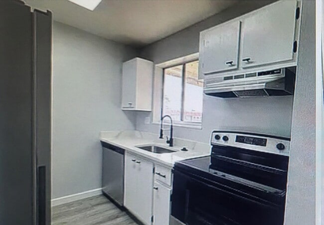Building Photo - 6094 Forest Hill Blvd Unit 205