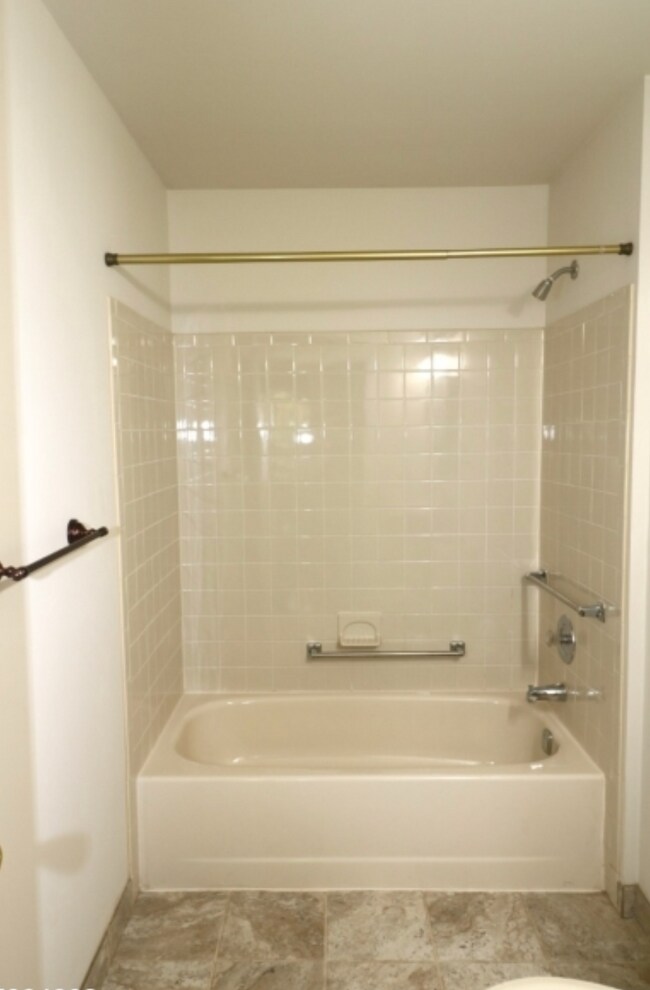 Photo - 1715 Breckenridge Dr Unit 1715 Brecken Ridge