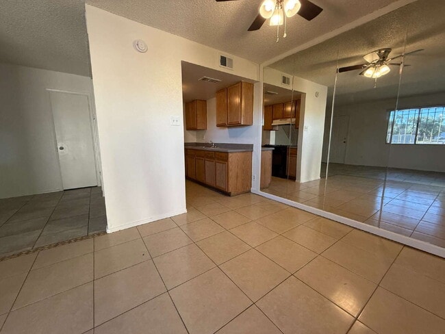 Photo - 3947 W Wonderview Rd