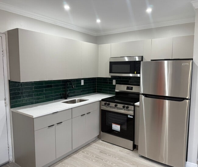 Photo - Las Palmas Senior Living