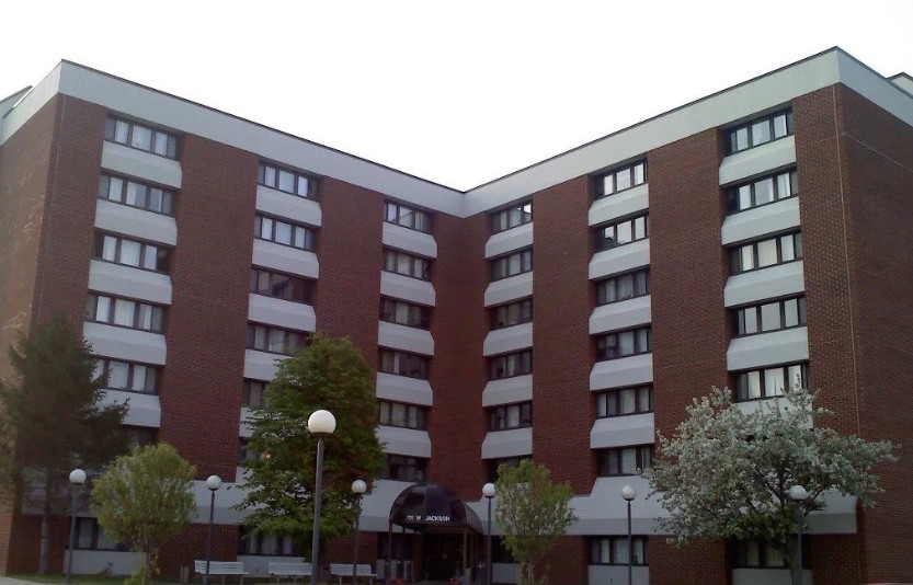 Photo - Gillespie Towers Apartments