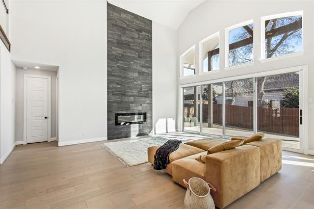 Photo - 805 Veranda View