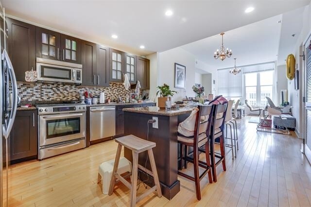 Photo - 1125 Maxwell Ln Unidad 1207