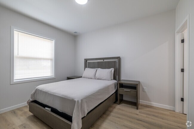 1BR, 1.5BA - 719SF - Bedroom - Warren Valley Apartments