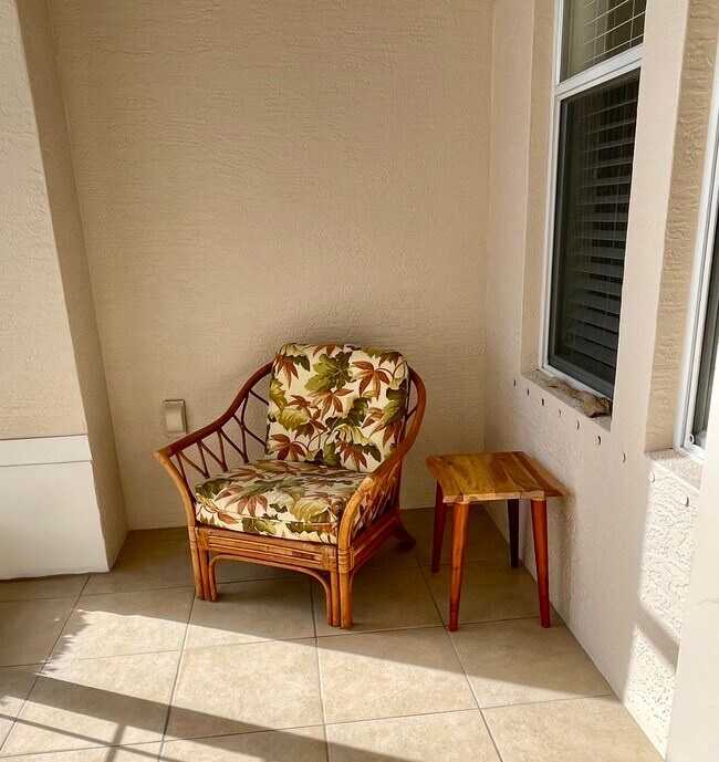 Photo - 687 Lakescene Dr