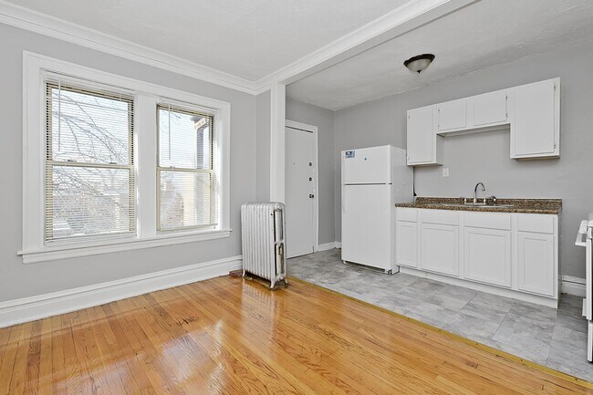 Photo - 72nd/ Michigan