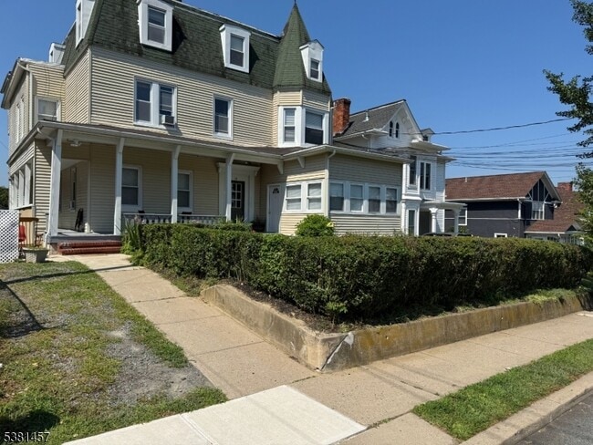 Building Photo - 12 Prospect St Unit 6 Rental