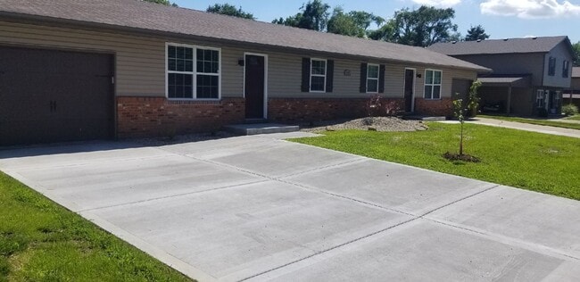 Photo - 434 Eagles Way Unidad B