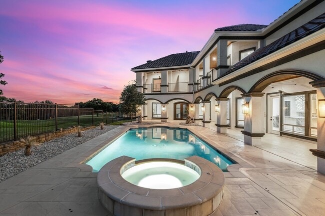 Photo - 1229 Strathmore Dr