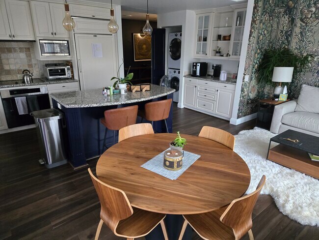 Photo - 400 E 3rd Ave Unidad 404