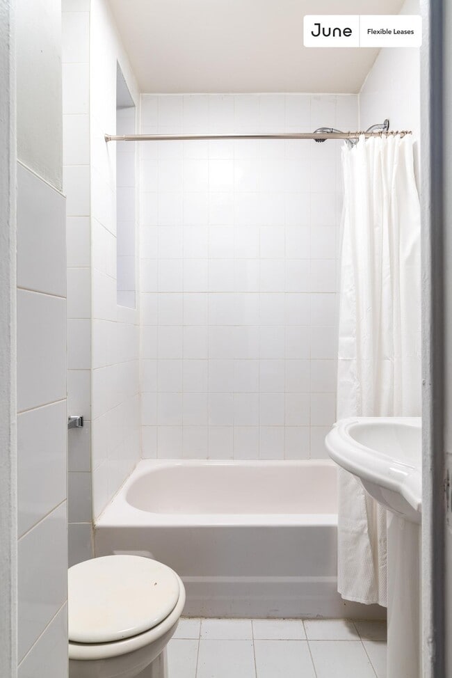 Photo - 518 East 83rd Street Unit 4D