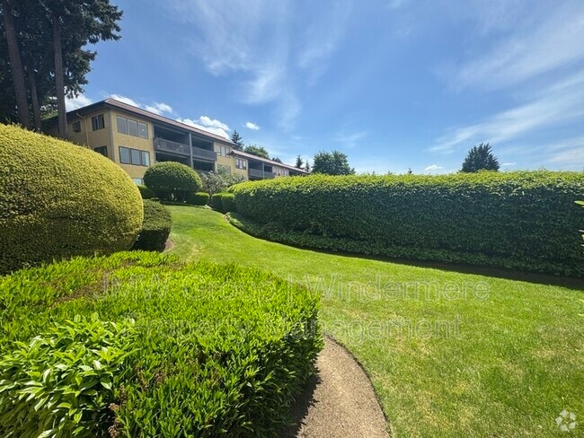 Building Photo - 11642 100th Ave NE Unit #A105 Rental