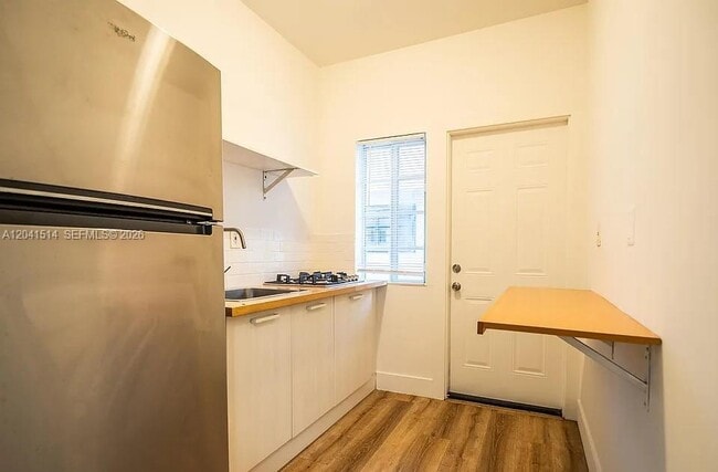 Photo - 245 79th St Unit 2