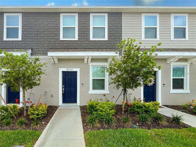 Photo - 8752 Daybreak St Townhome
