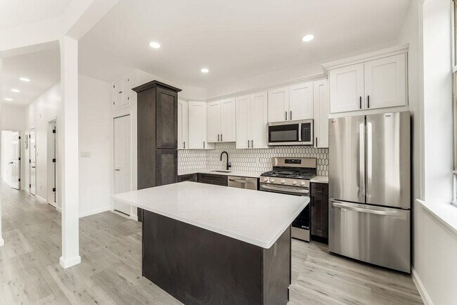 Building Photo - 393 Baldwin Ave Unit 2F - Second Fl. Rental