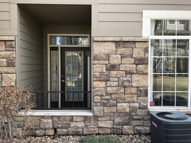 Photo - 1535 S Florence Way Unidad 402