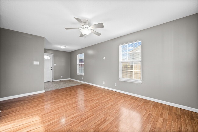 Photo - 622 Artic Ave