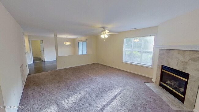 Photo - 4158 Breezewood Dr Unit Apt 102