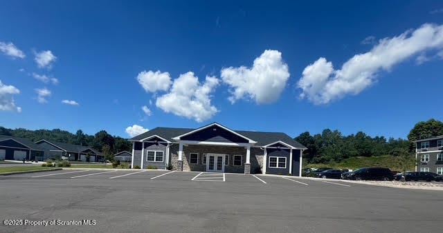 Photo - 397 Circle Drive