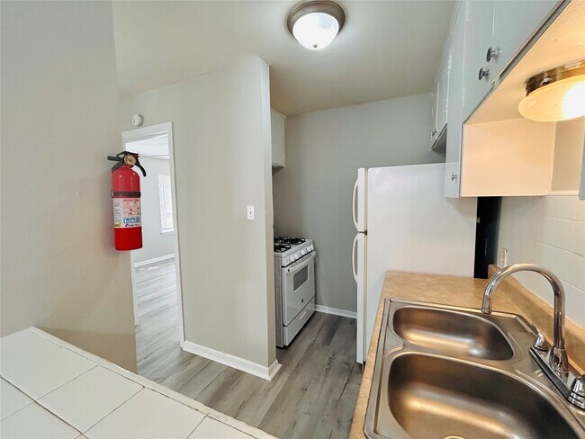 Photo - 8803 Timberside Dr Unit 1