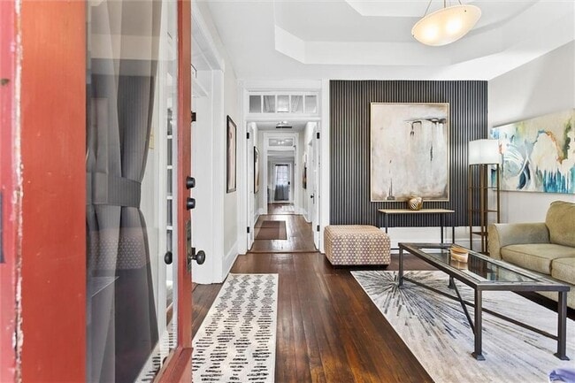Photo - 867 Beecher St SW