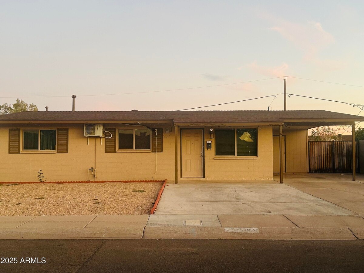 Photo - 161 W Holly Ln Casa