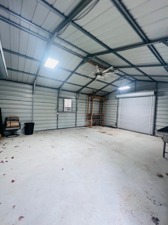 Photo - 208 Elmhurst Rd